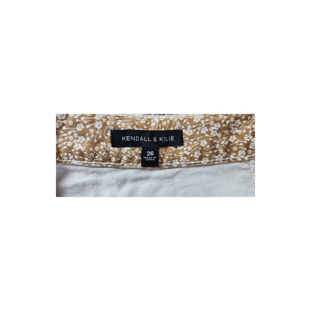 Kendall & Kylie Pac Sun Floral Denim Mini Skirt Brown & white. Size 28 - Picture 3 of 7